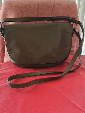 Fossil Minimalist Olive Green Leather Crossbody Bag